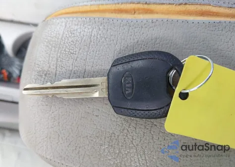 2005 Kia Spectra Ex/Lx/Sx z USA, uszkodzony, nr VIN KNAFE121955090182